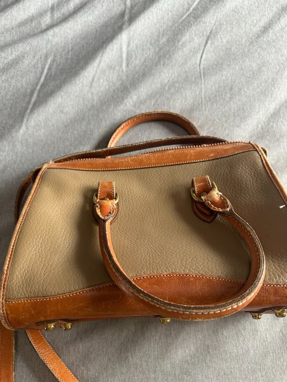 Vintage Dooney and Bourke over the shoulder bag - Picture 3 of 3